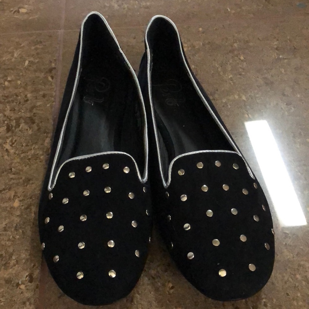 Shoes-flats